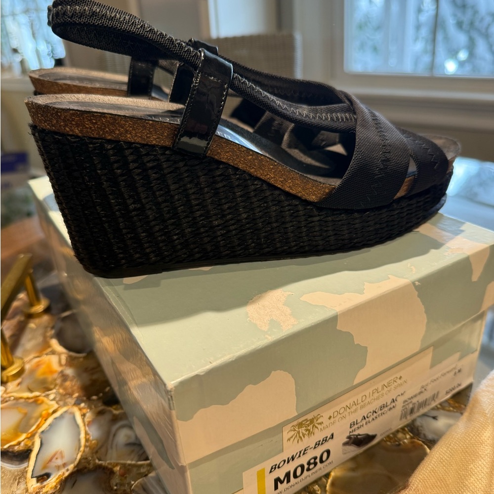 Donald J. Pliner Black Strappy Sandals - Picture 5 of 7